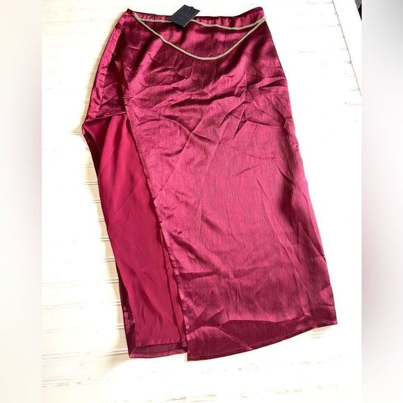 Michael Costello x Revolve Annika MIDI Deep Red Skirt - Picture 6 of 11